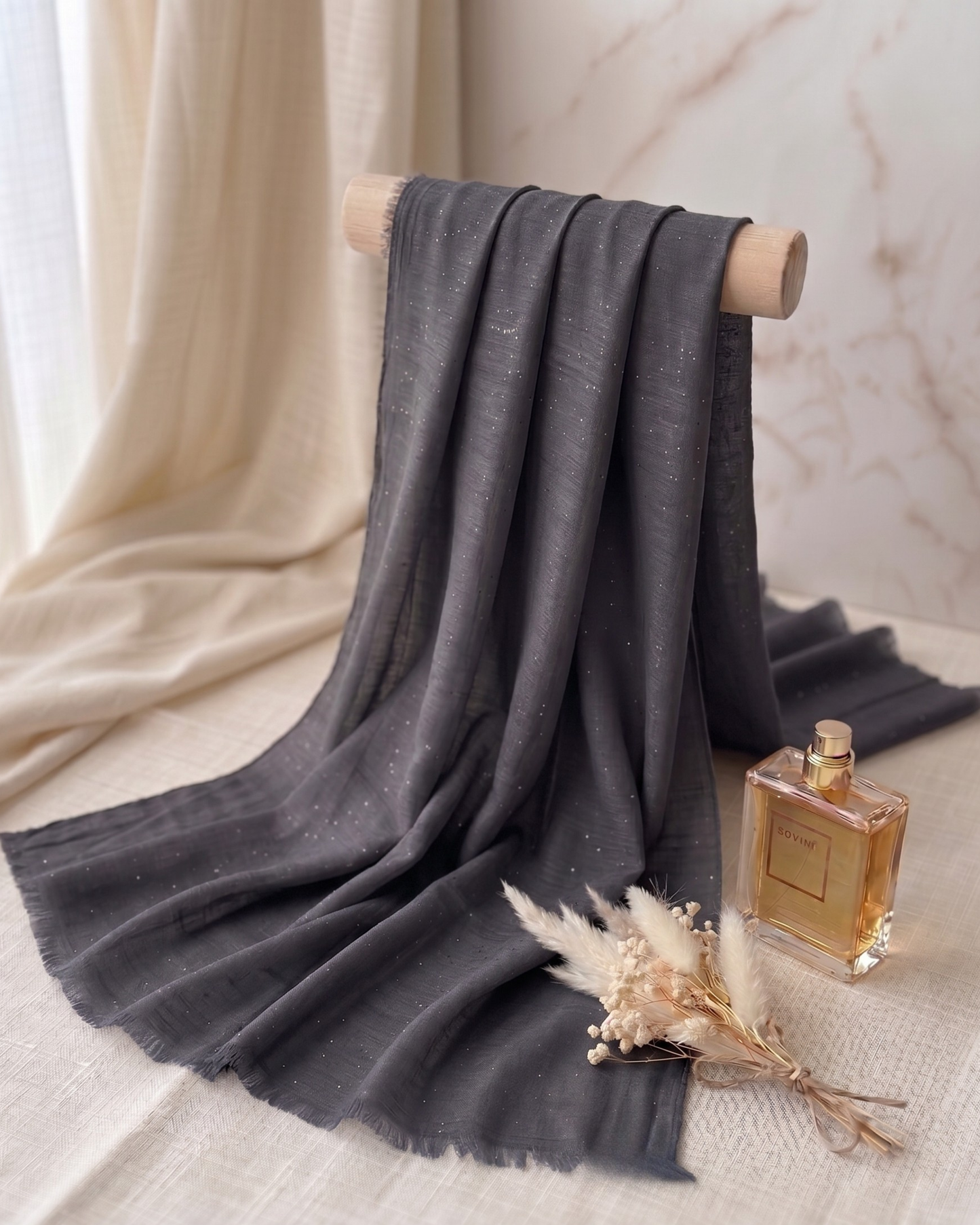 Linen Soft Metallic