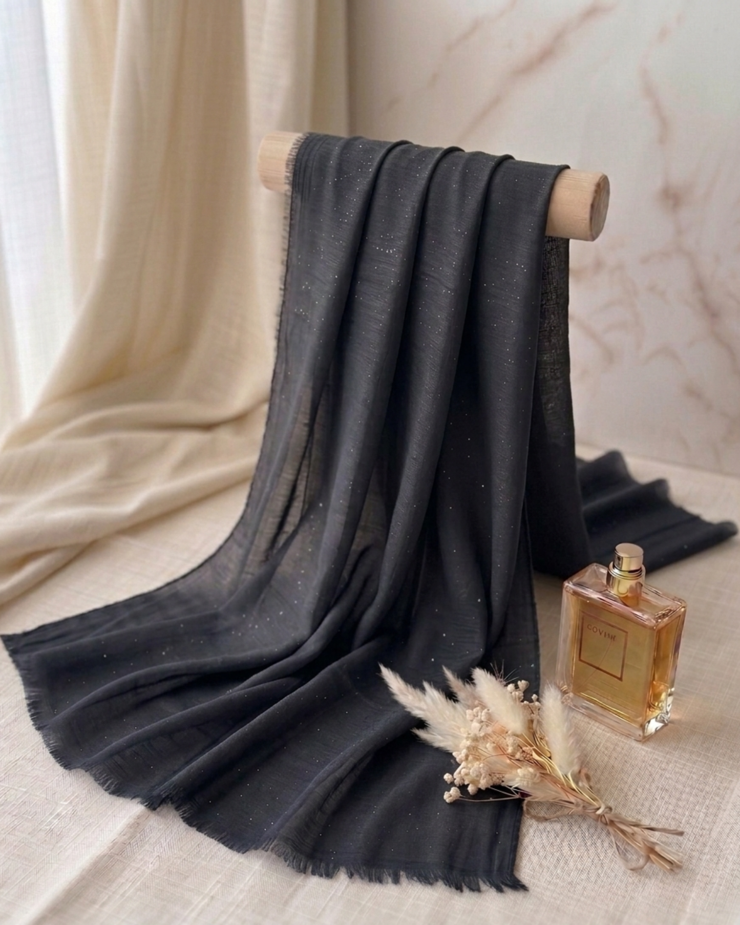Linen Soft Metallic