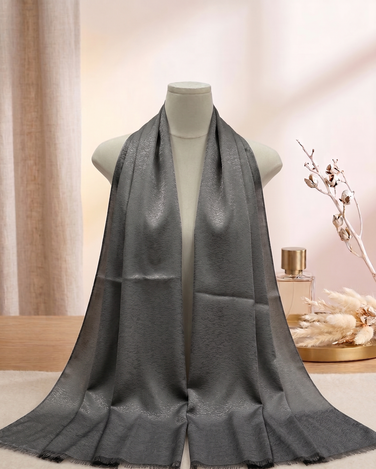 Queen Metallic Hijab