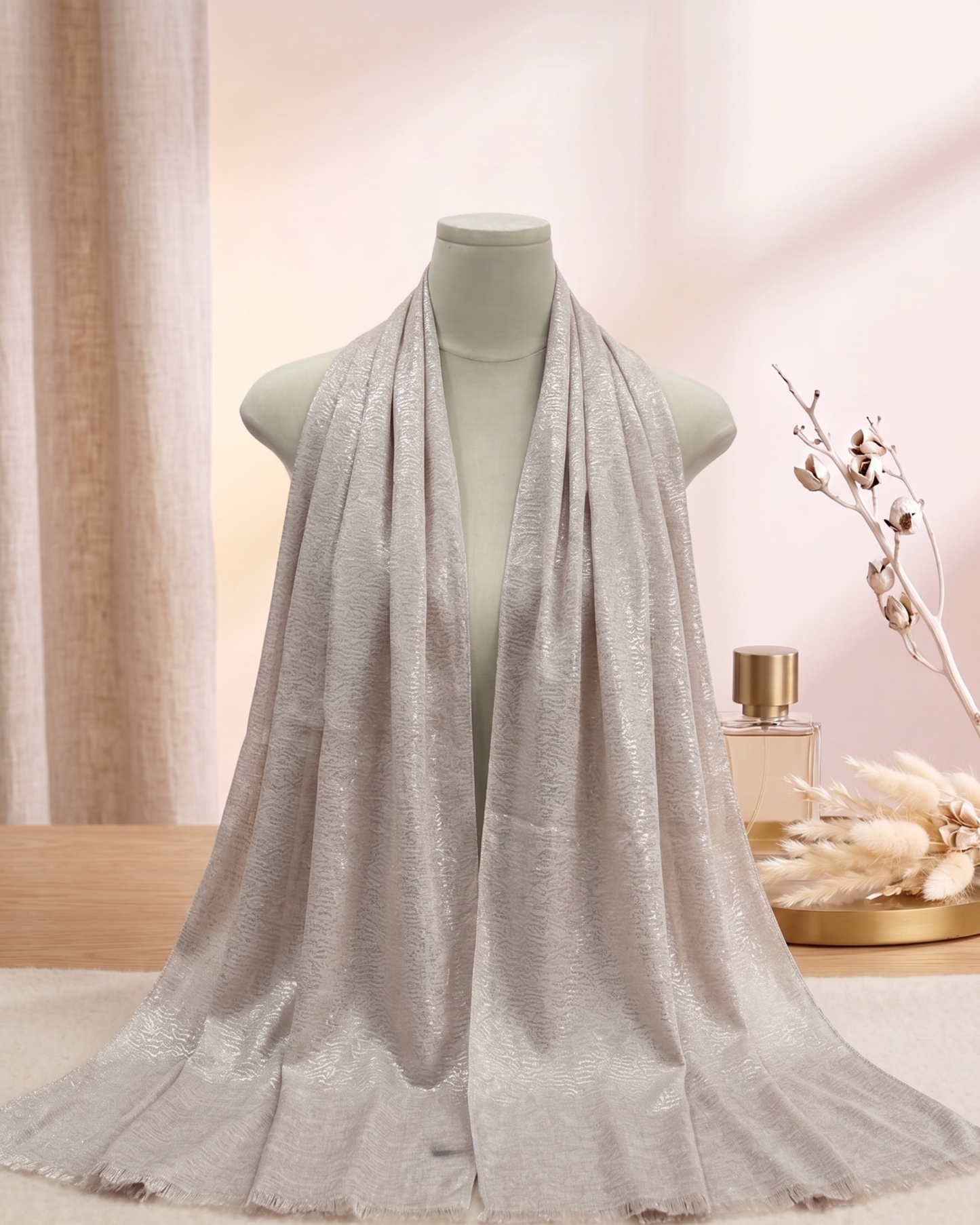 Queen Metallic Hijab