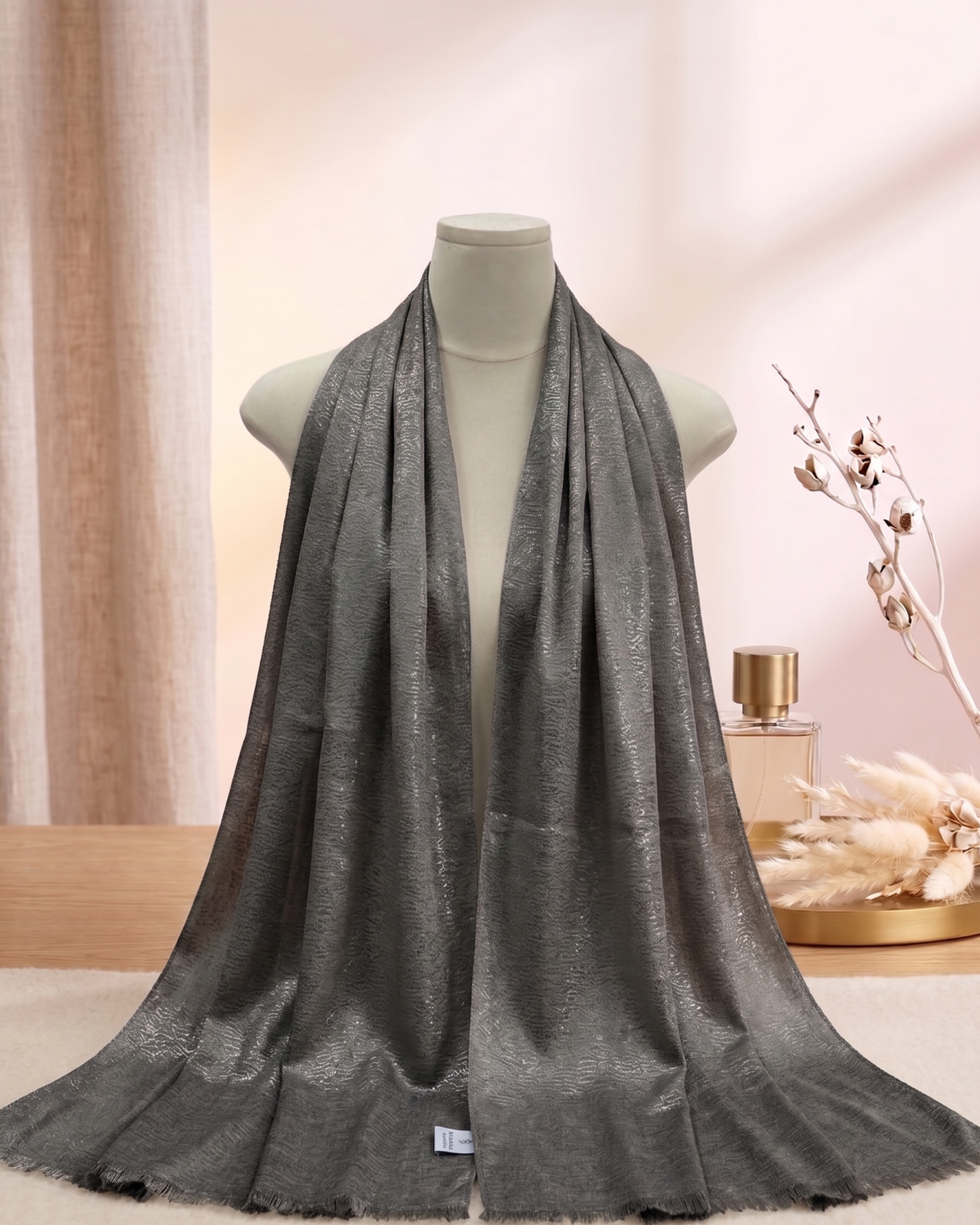 Queen Metallic Hijab