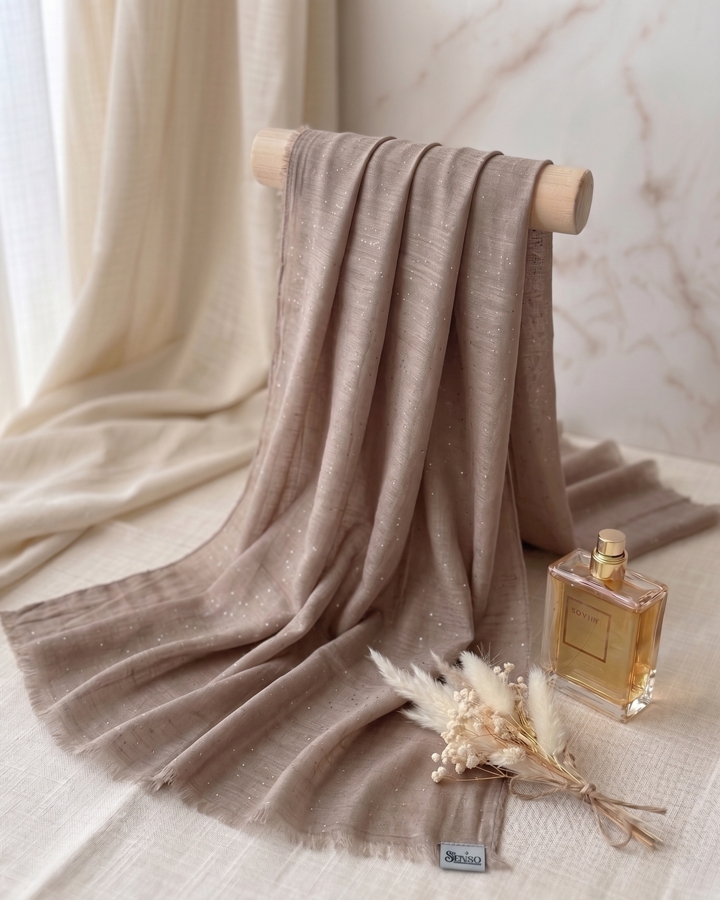 Linen Soft Metallic