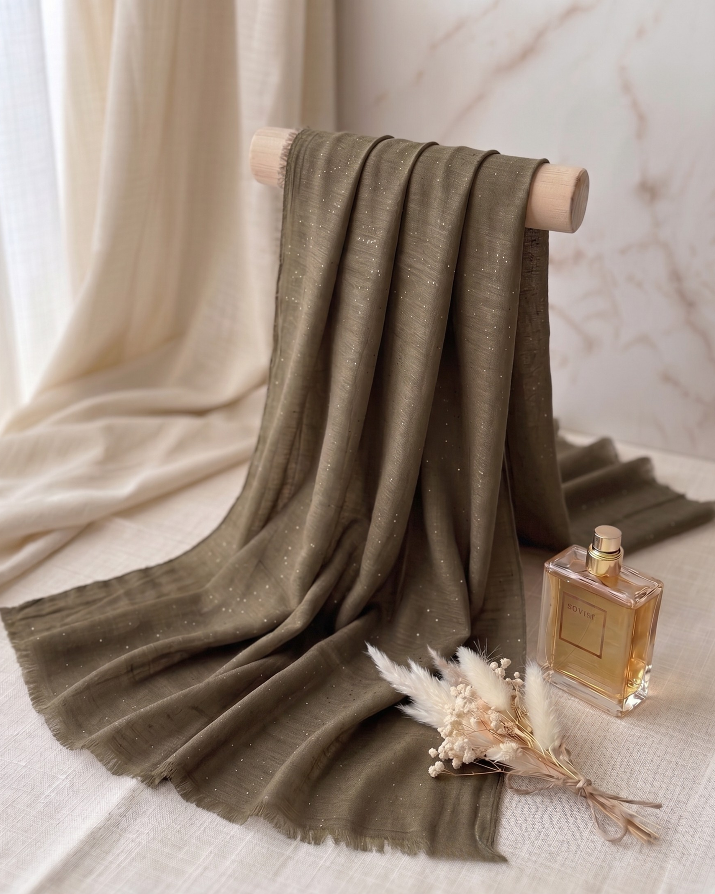 Linen Soft Metallic